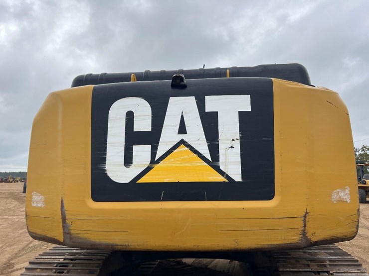 2017-caterpillar-330fl-image-27