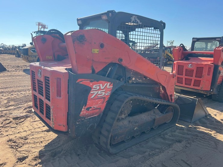 kubota-svl75-2-image-4