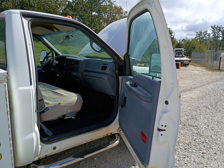 1999-ford-f450-image-30