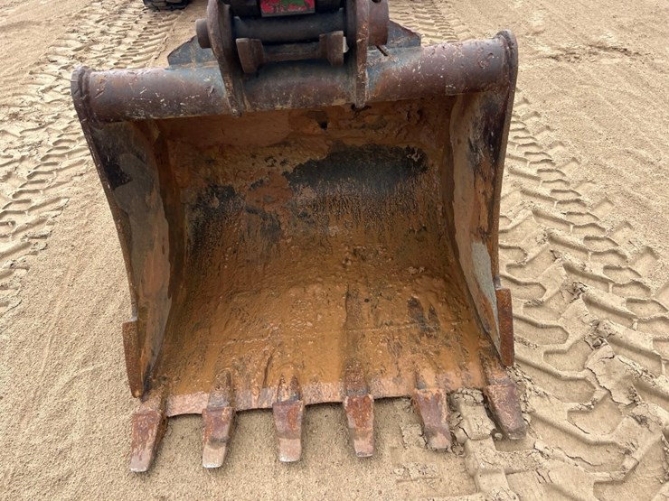 deere-75g-image-9