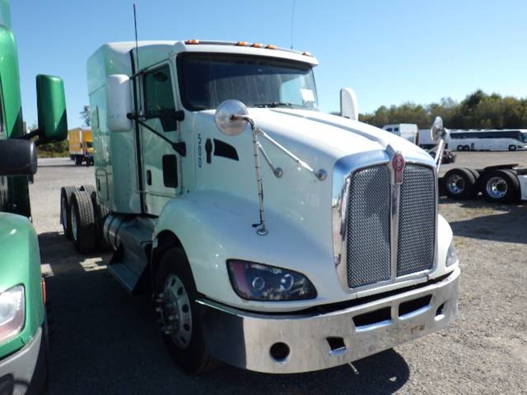 2012-kenworth-t660-image-2