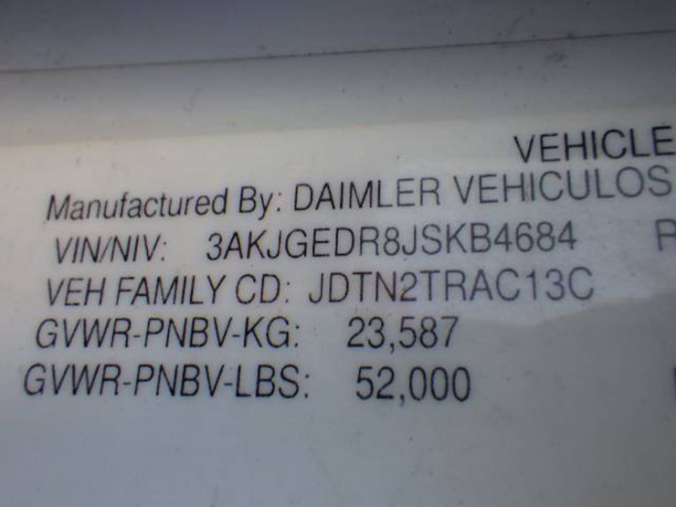 freightliner-cascadia-125-image-11