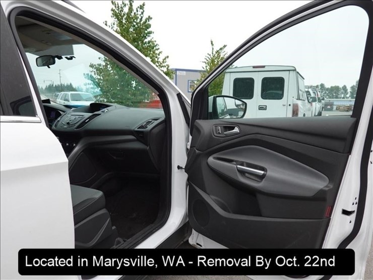 2013-ford-escape-image-24