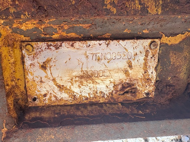 1997-caterpillar-d300e-image-33