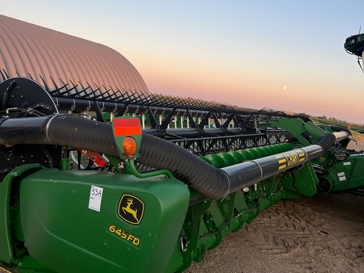john-deere-645-image-1