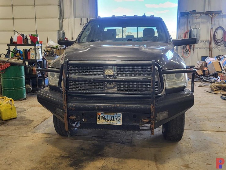 2014-ram-3500-hd-image-2