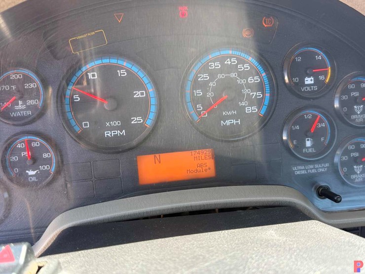 2018-international-transtar-8600-image-15