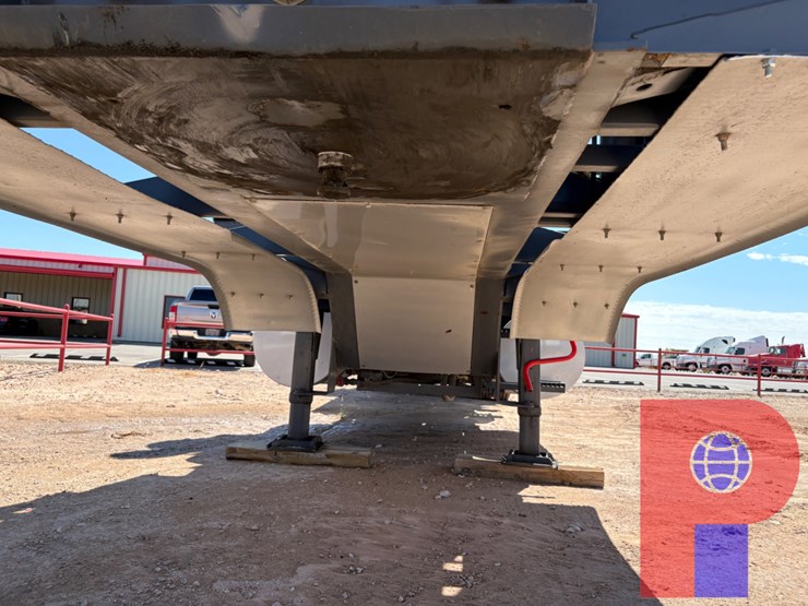 2018-spm-2500hp-15,000psi-t/a-frac-pump-trailer-image-21
