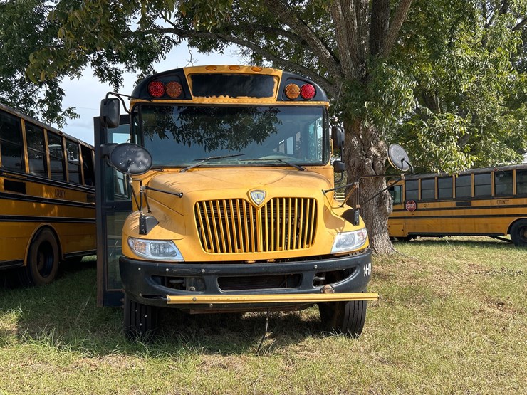 #407-•-2014-ic-corporation-pb105-bus-image-6