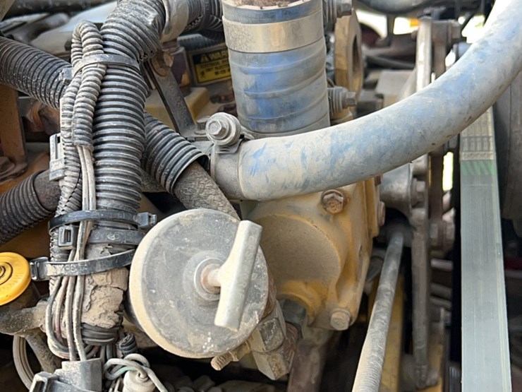 1995-ford-l9000-image-41