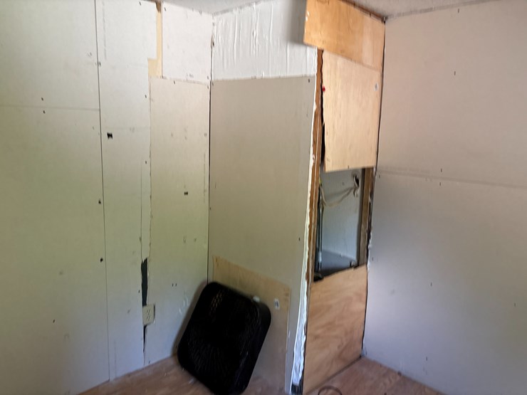 #205-•-casa-loma-mobile-home-image-29