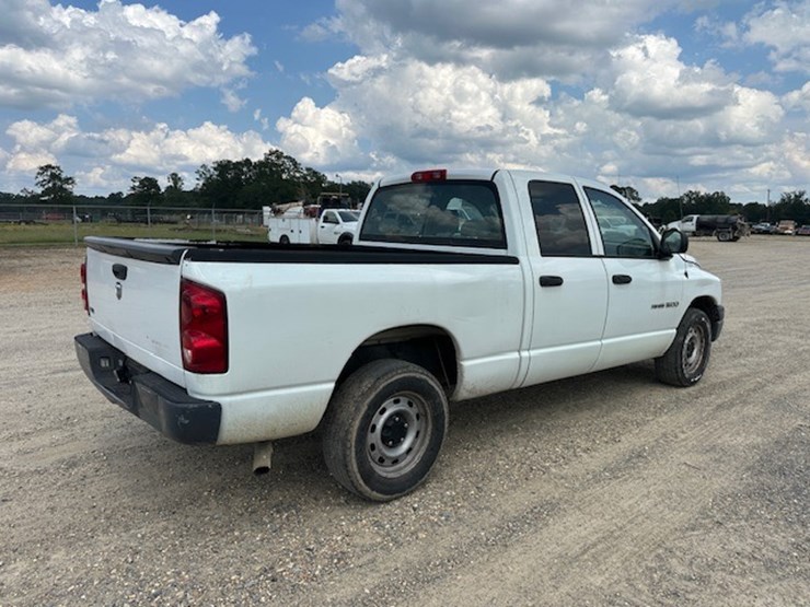 dodge-ram-1500-image-3
