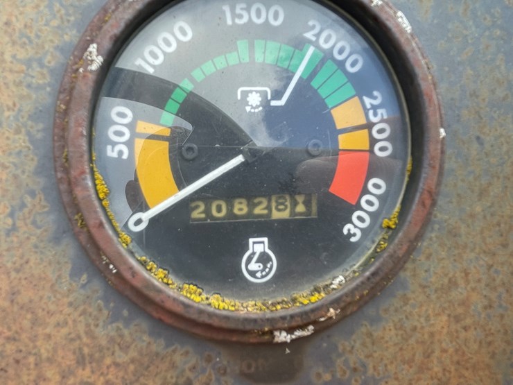 1974-case-ih-1140-image-38