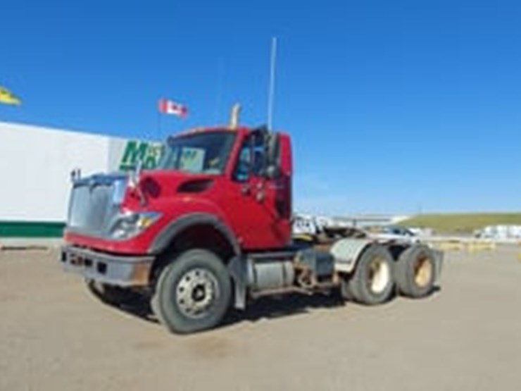 2009-international-workstar-7600-image-5