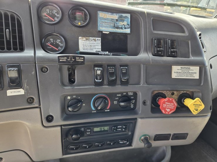 2000-sterling-l9500-image-60