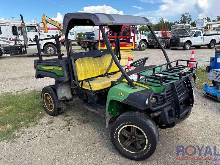 2016-john-deere-gator-image-2