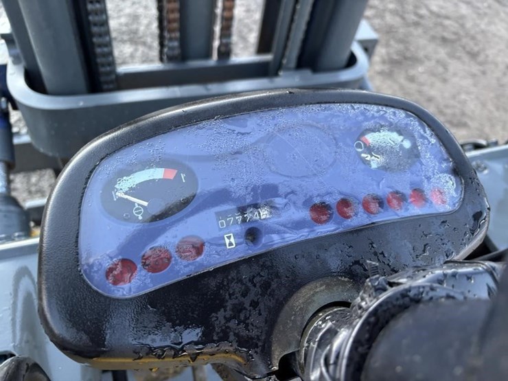 komatsu-fg20st-12-image-21