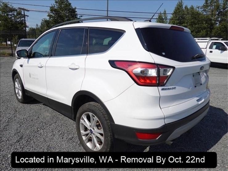 2018-ford-escape-se-image-10