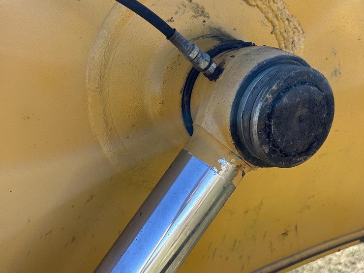deere-200-lc-image-63