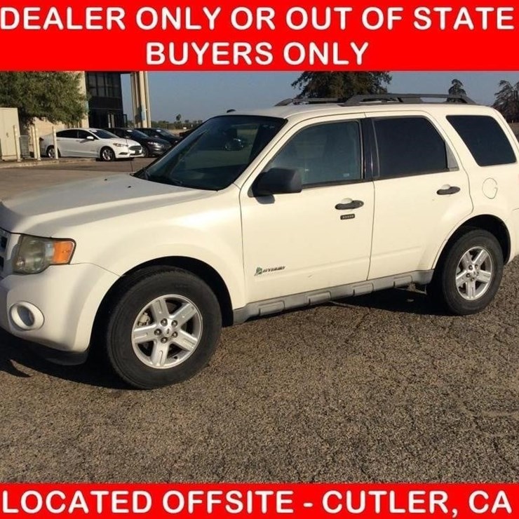 2011 FORD ESCAPE