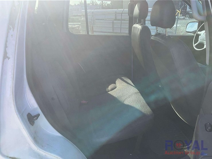 2005-ford-explorer-image-22
