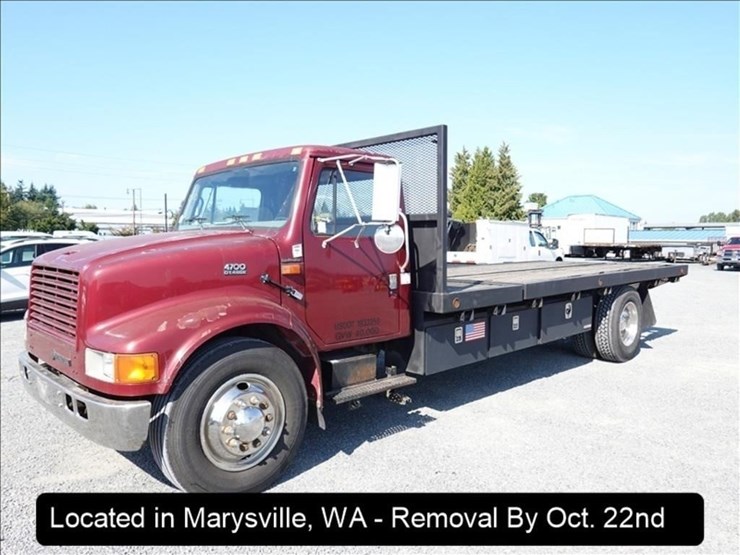 2000-international-4700-image-1