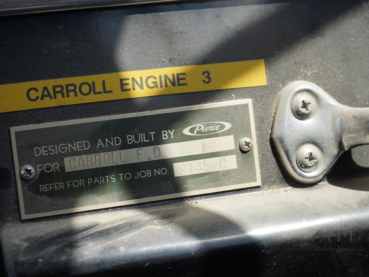 1977-ford-900-image-27