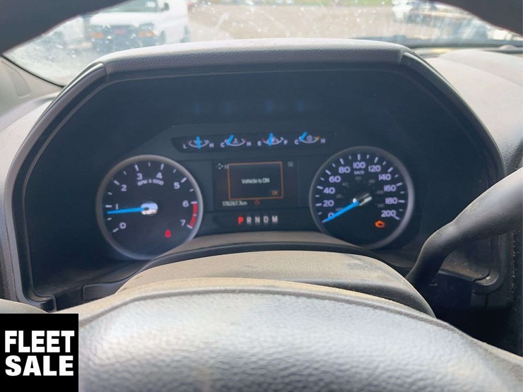 2021-ford-f350-image-11