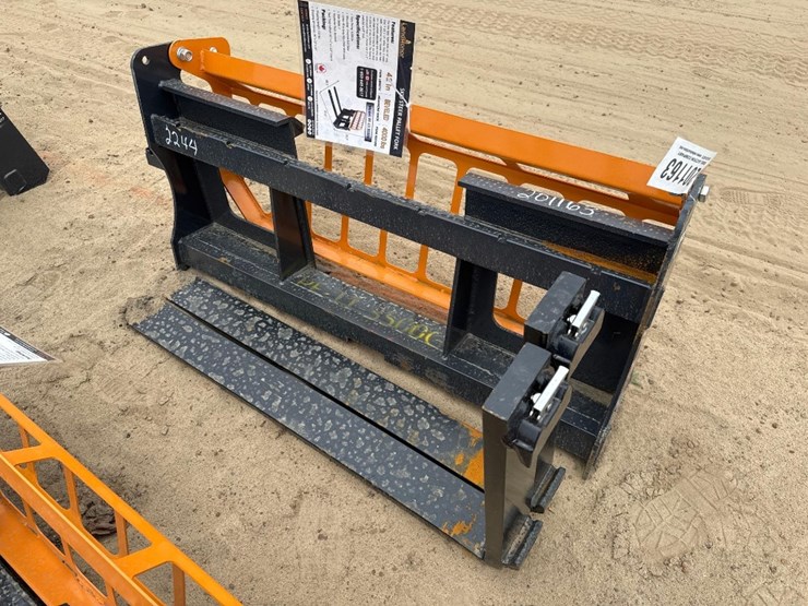 unused-landhonor-pf-11-3500g-pallet-forks-image-1