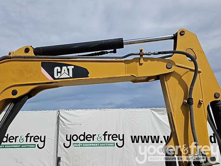 caterpillar-305cr-image-16