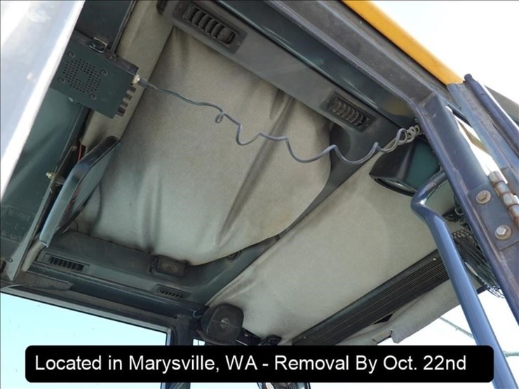 2003-deere-770ch-image-14