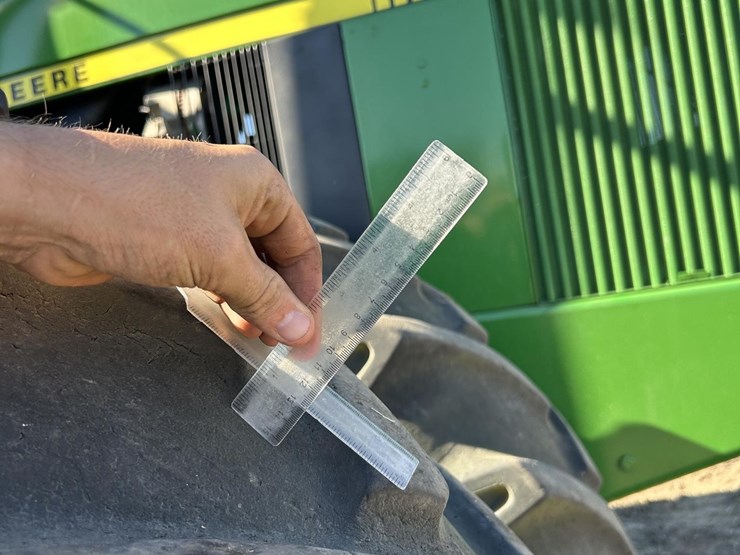 john-deere-8450-image-46