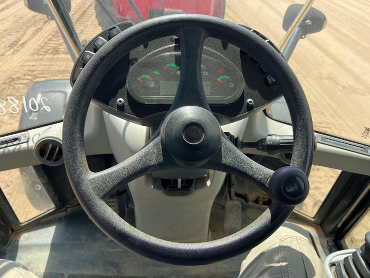 2017-caterpillar-908m-image-30