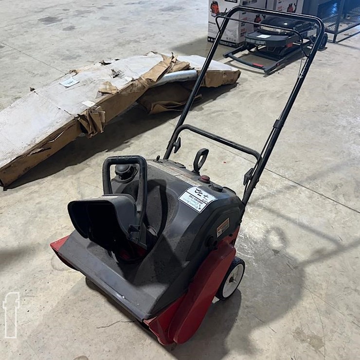 MTD SNOWBLOWER