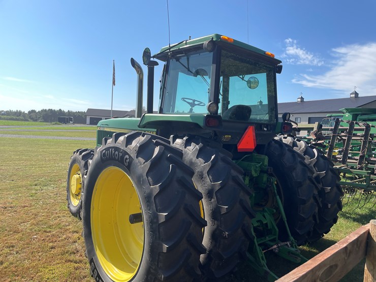 john-deere-4555-image-4