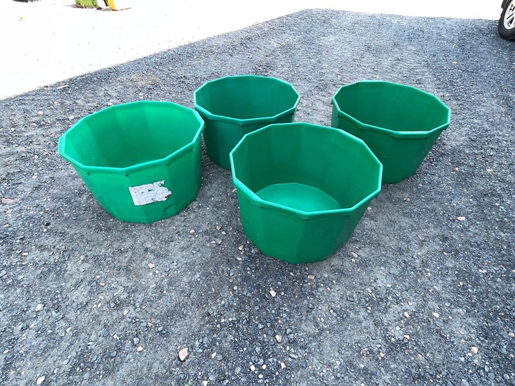 #1687-•-(4)-plastic-tubs-image-3