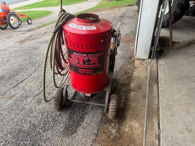 north-star-industrial-hot-box-pressure-washer-image-3