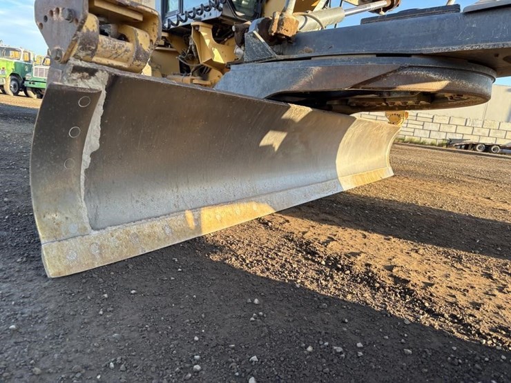 2011-deere-872gp-image-15