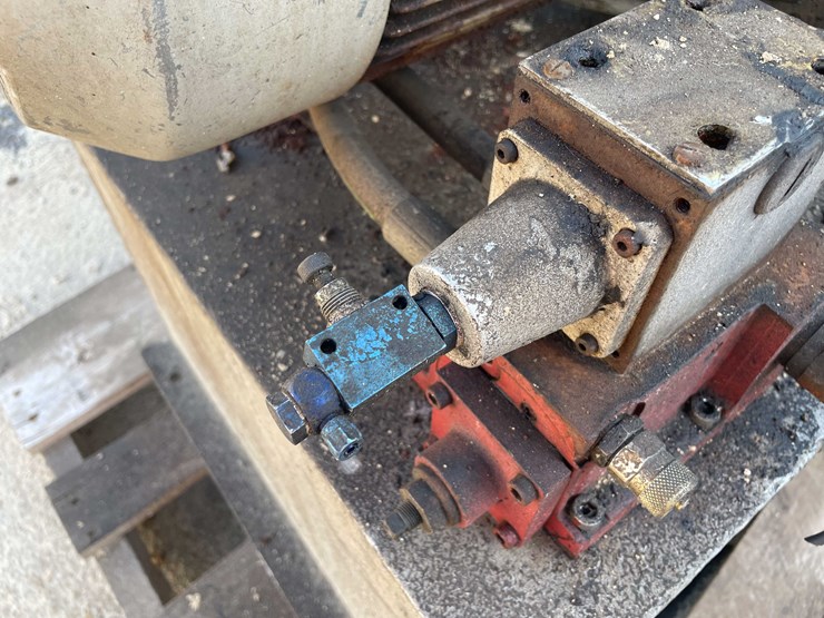 #1941-•-flutec-electric-hydraulic-pump-image-5