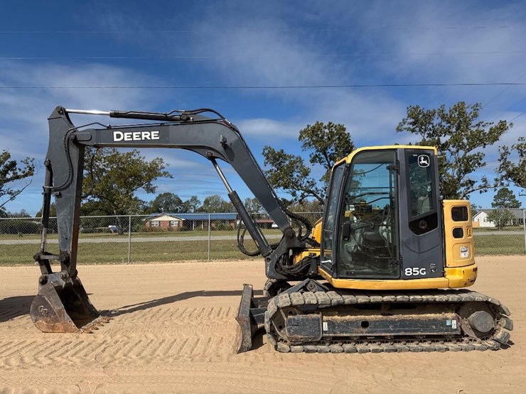 deere-85g-image-1