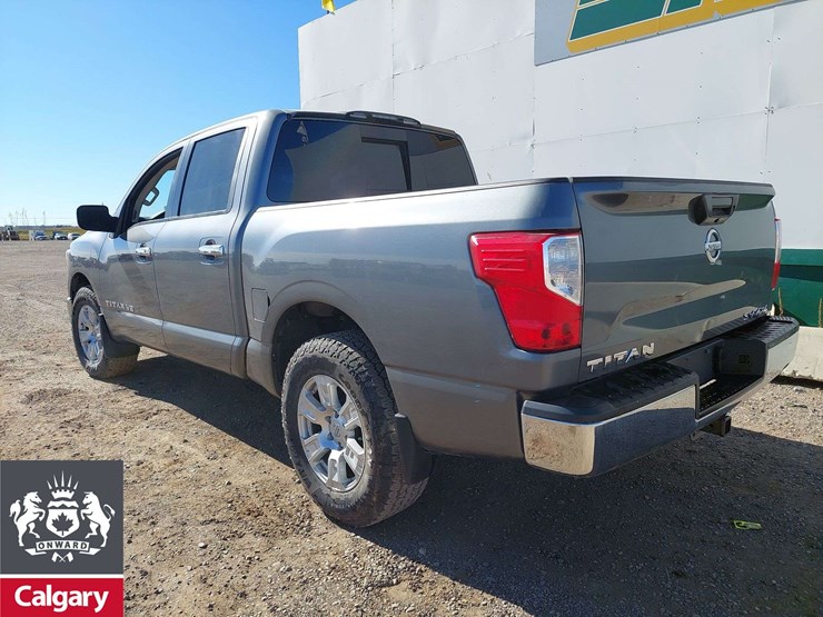 2018-nissan-titan-image-3