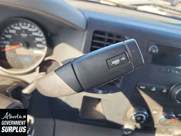 2008-chevrolet-silverado-1500-image-11