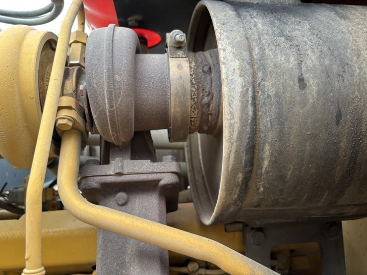 2012-deere-210lj-image-51