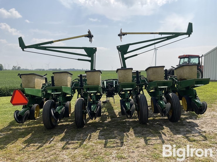 1981-john-deere-7000-image-6