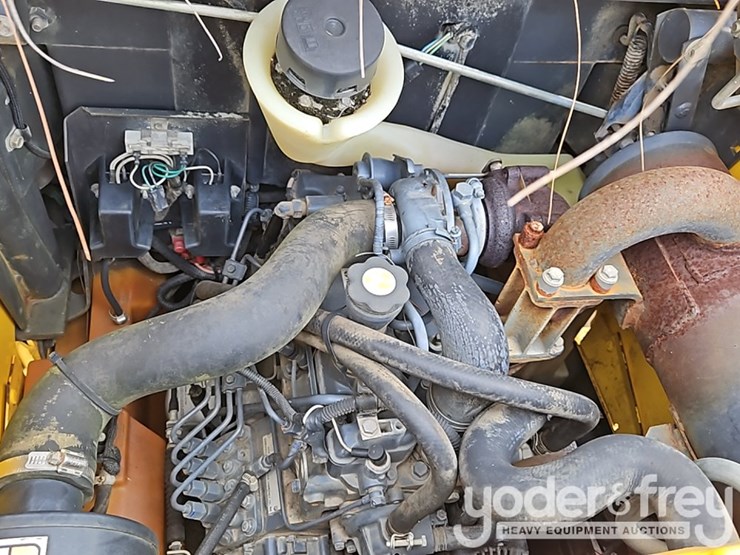 new-holland-l170-image-15