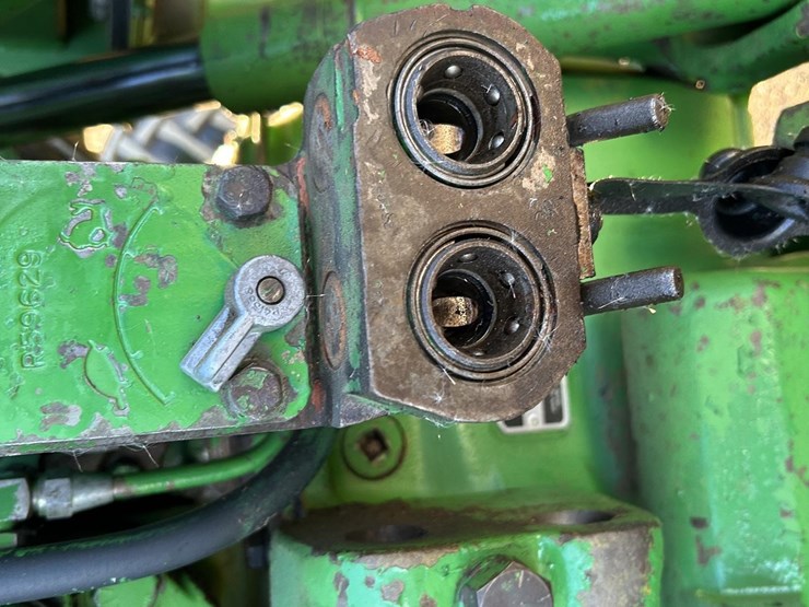 1982-john-deere-4440-image-26