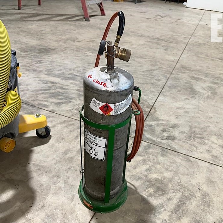 UNKNOWN ACETYLENE TORCH