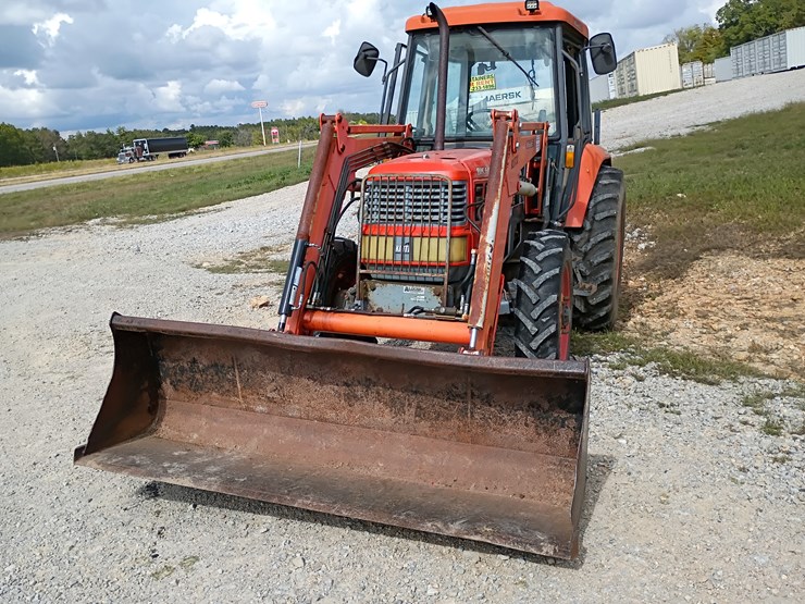2004-kioti-dk65c-image-16