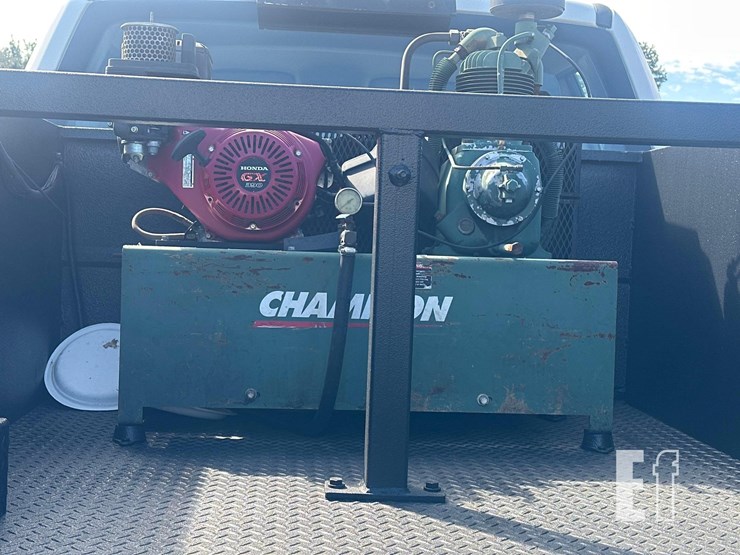 2018-ford-f350-sd-xl-image-11