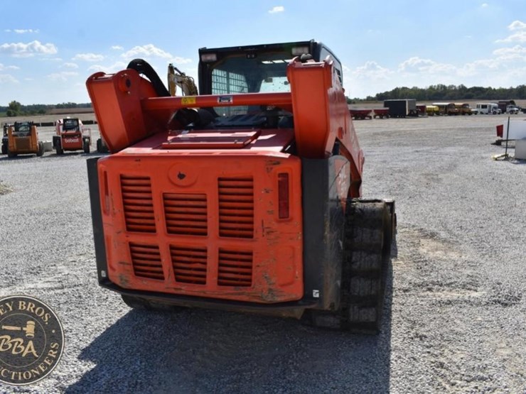 2021-kubota-svl97-2-image-29